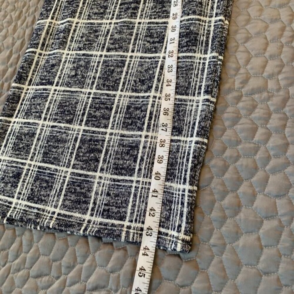La Ropas Long Sleeve Plaid Midi Dress - Picture 6 of 7